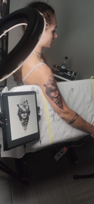Dal progetto al tatuaggio in studio — tatuaggio realizzato da Yatri